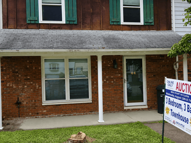 Image for 2 Bedroom Townhome in St. Albans with River Views