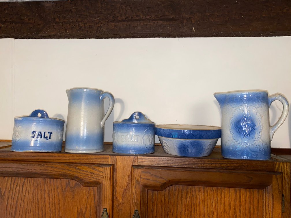 5 Piece American blue and white stoneware decorated set