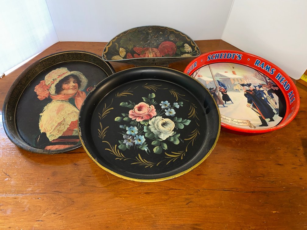 Vintage tins