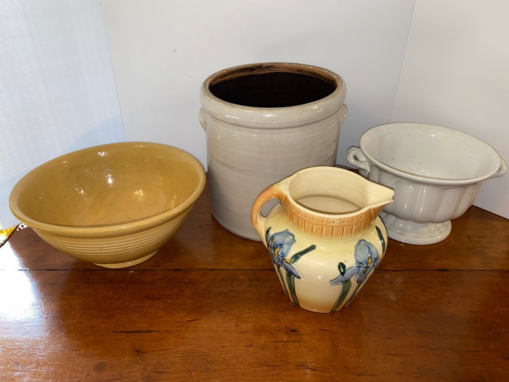 Stoneware pieces
