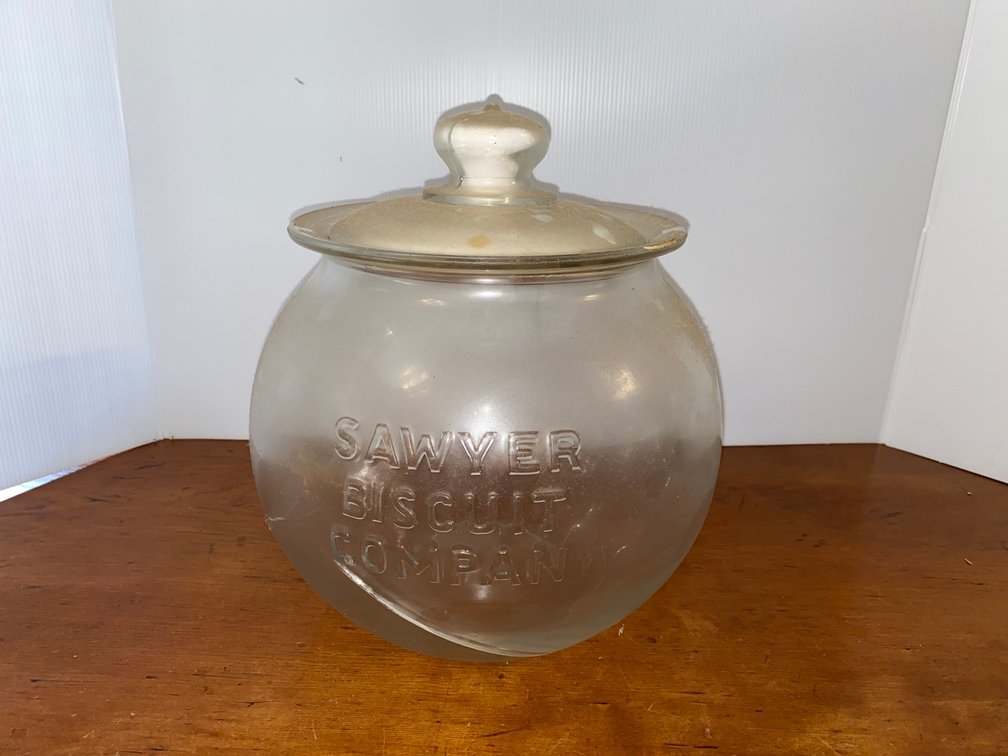 12" Vintage Sawyer Biscuit Company glass cracker jar