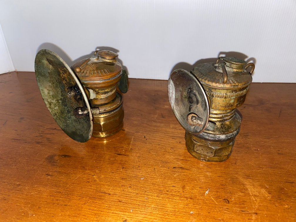 2 Carbide mining lights, auto light, Universal Lamp Company
