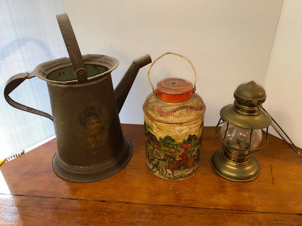 Oil lamp, galvanized metal oil can