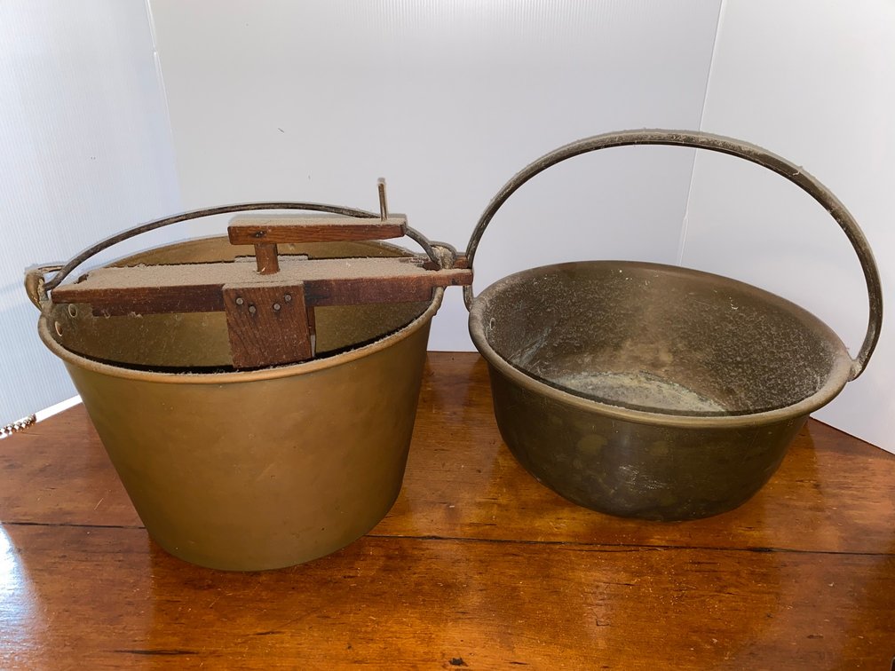 Copper pans