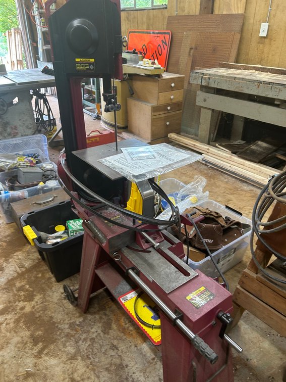 Central Machinery Horizonal Vertical Metal Cutting Band Saw
