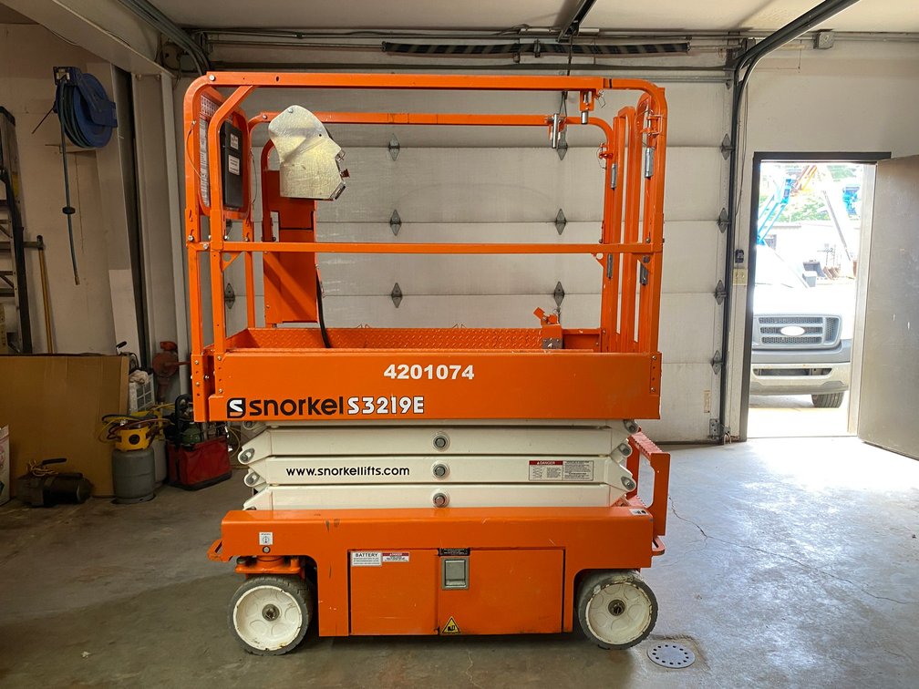 2022 Snorkel S3219E