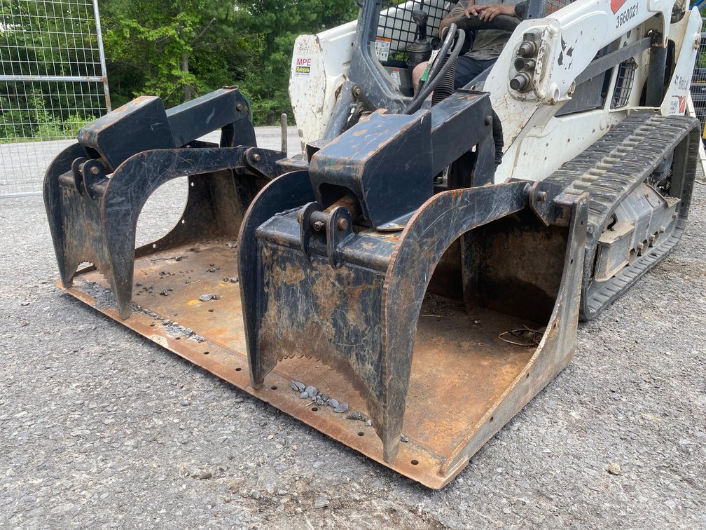 Star Bucket Grapple Attachment