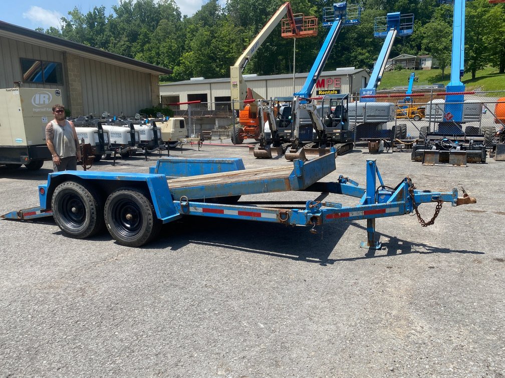 1994 Blue Tilt Trailer