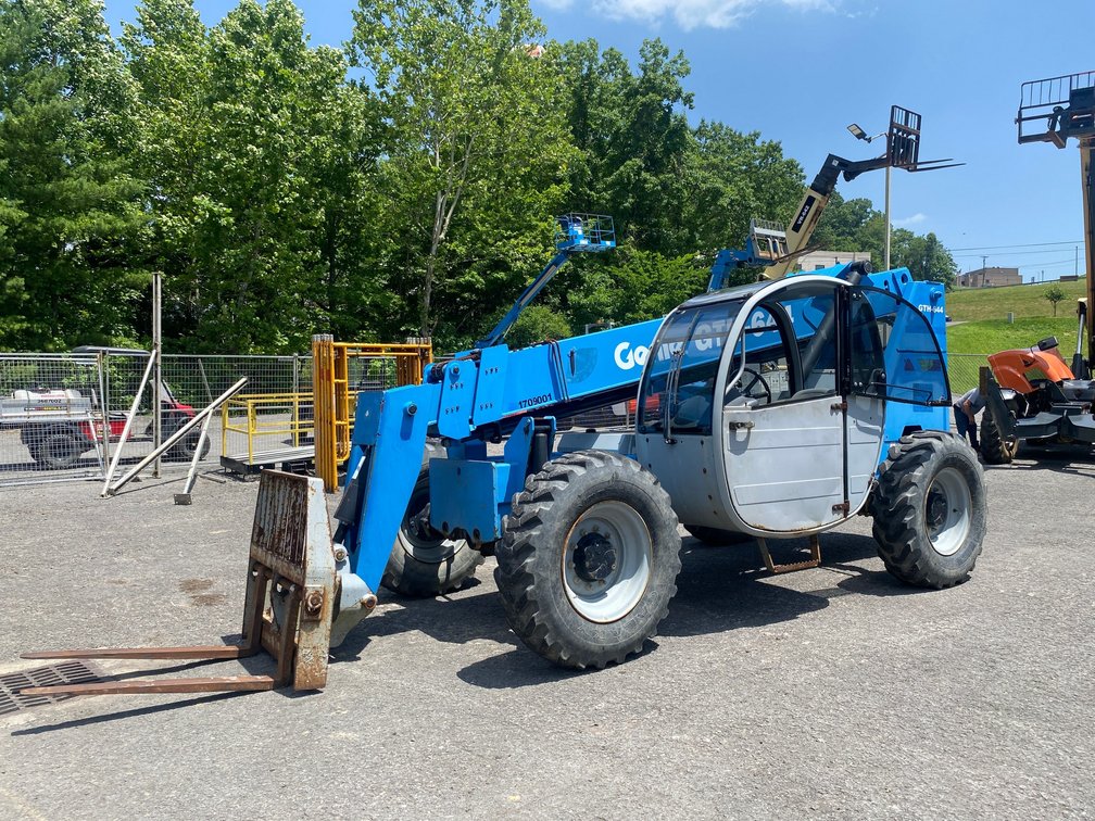 Genie GTH-644 Forklift