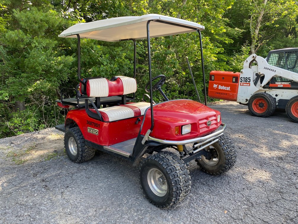 2008 E-Z-GO Golf Cart