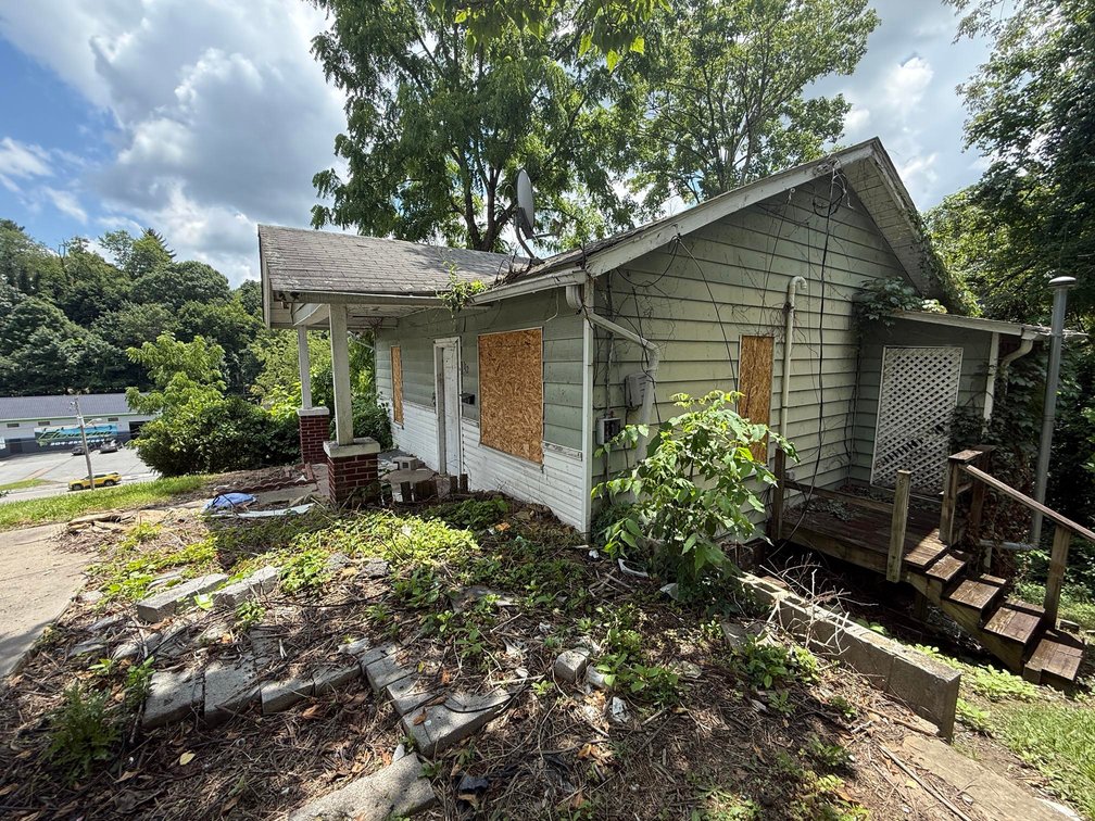 Image for SOLD - Renovation or New Build Opportunity in Beckley