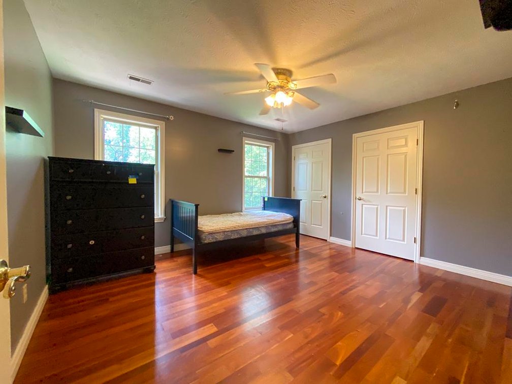 Image for SOLD $495,000 - Expansive Brick 6 Bedroom on Over 6 Acres in Scott Depot