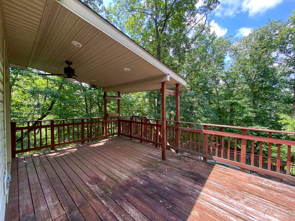 Image for SOLD $495,000 - Expansive Brick 6 Bedroom on Over 6 Acres in Scott Depot
