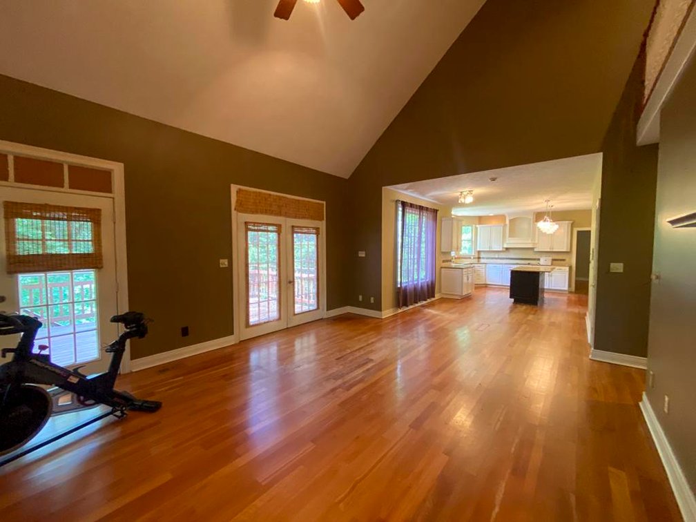 Image for SOLD $495,000 - Expansive Brick 6 Bedroom on Over 6 Acres in Scott Depot