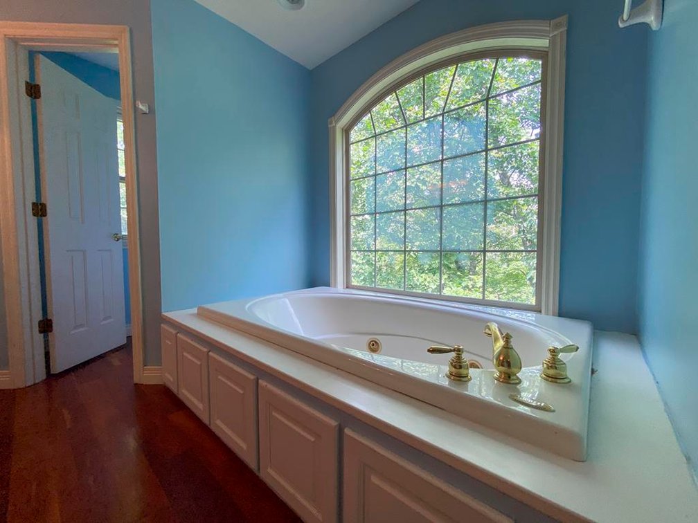 Image for SOLD $495,000 - Expansive Brick 6 Bedroom on Over 6 Acres in Scott Depot