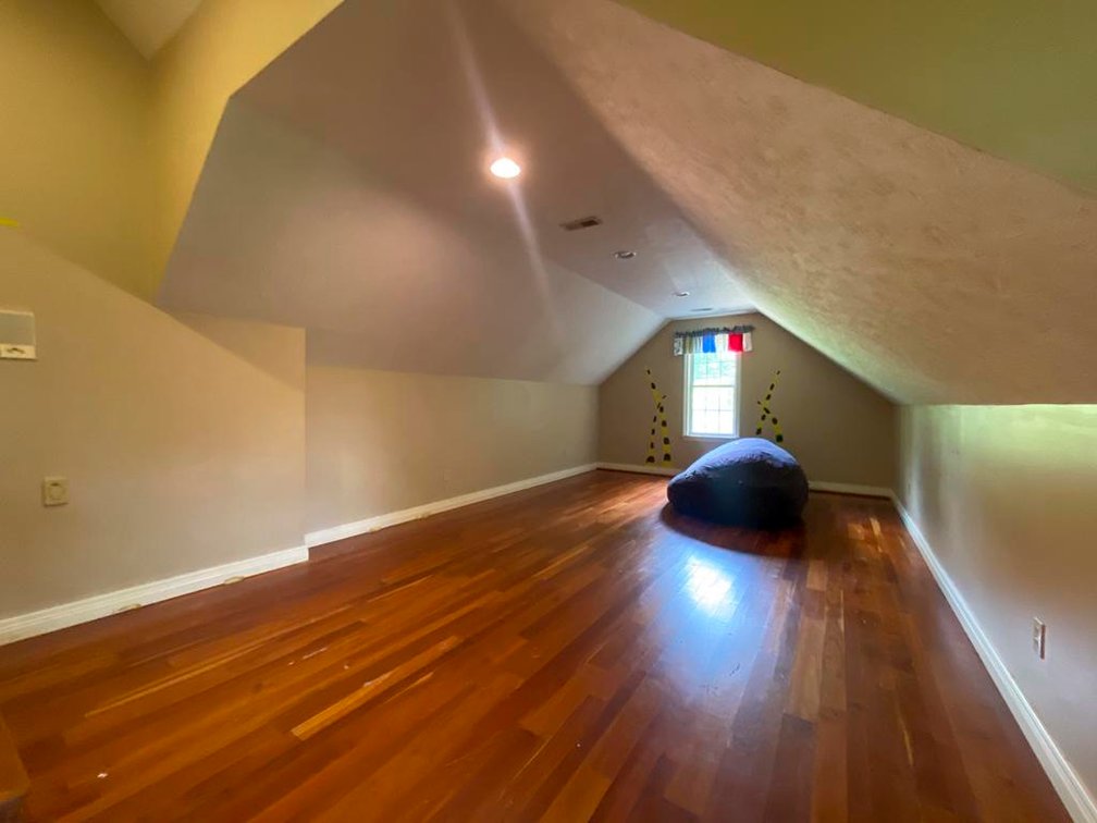 Image for SOLD $495,000 - Expansive Brick 6 Bedroom on Over 6 Acres in Scott Depot