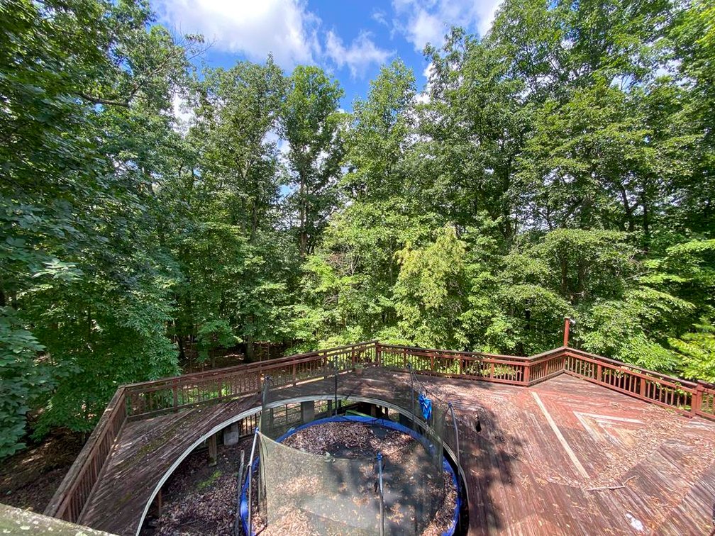 Image for SOLD $495,000 - Expansive Brick 6 Bedroom on Over 6 Acres in Scott Depot