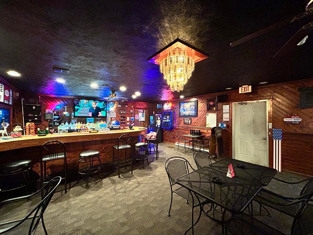 Image for Turn-Key Investment Opportunity: Johnny’s Bar & Hotspot of Fairmont