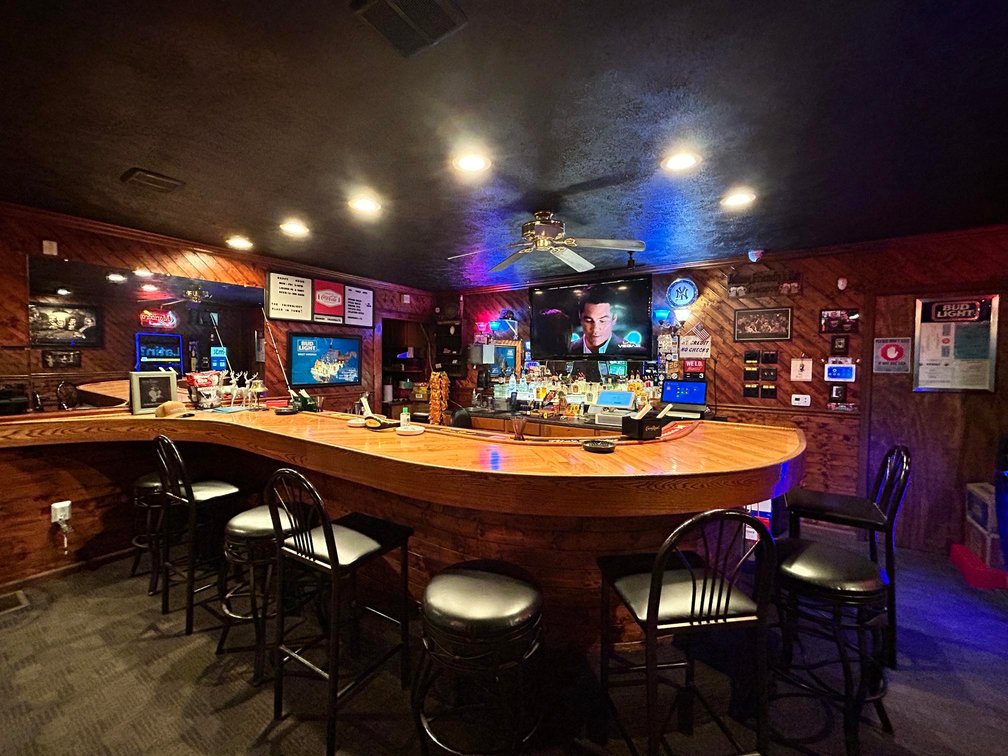 Image for Turn-Key Investment Opportunity: Johnny’s Bar & Hotspot of Fairmont