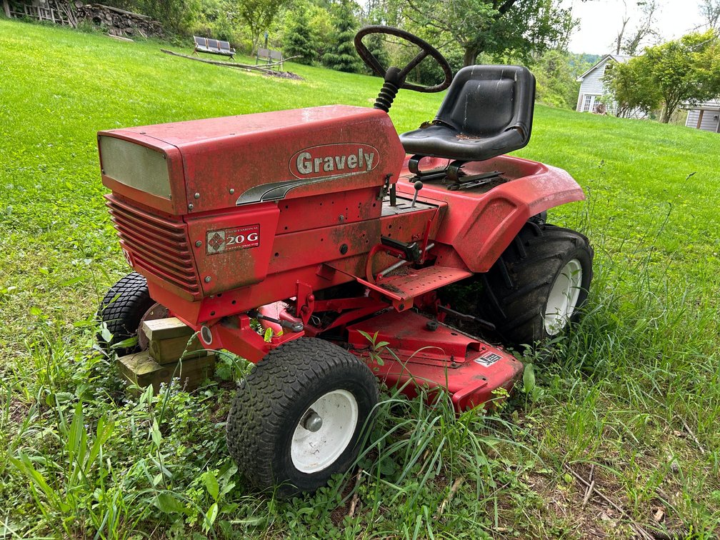 Gravely 20 G Garden Tractor