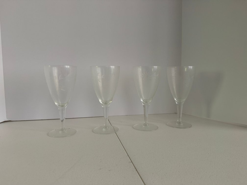 Set of 4 Etched Glass Stemware