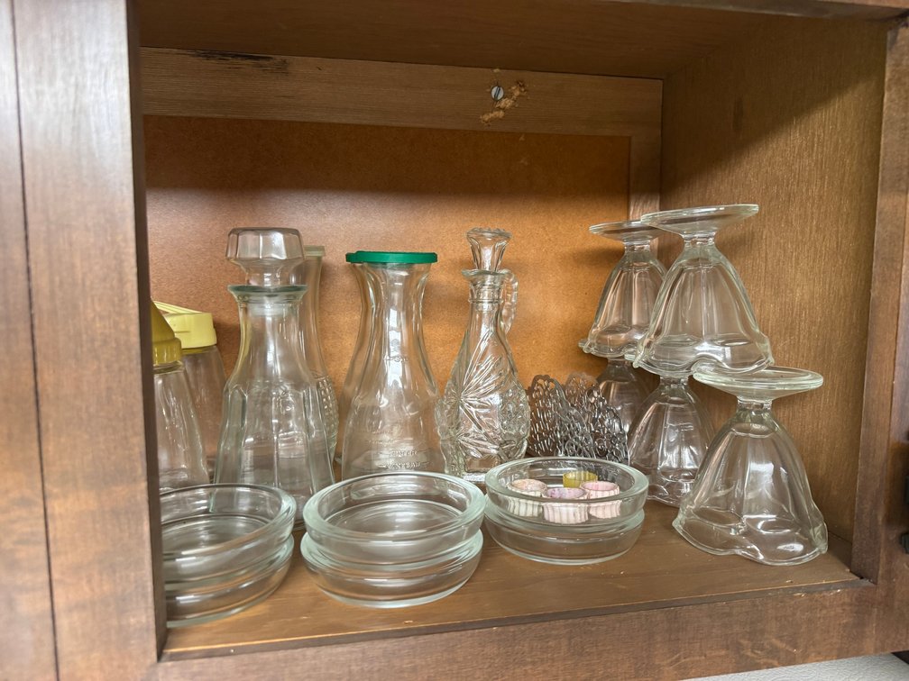 Cruets, Sundae dishes and more