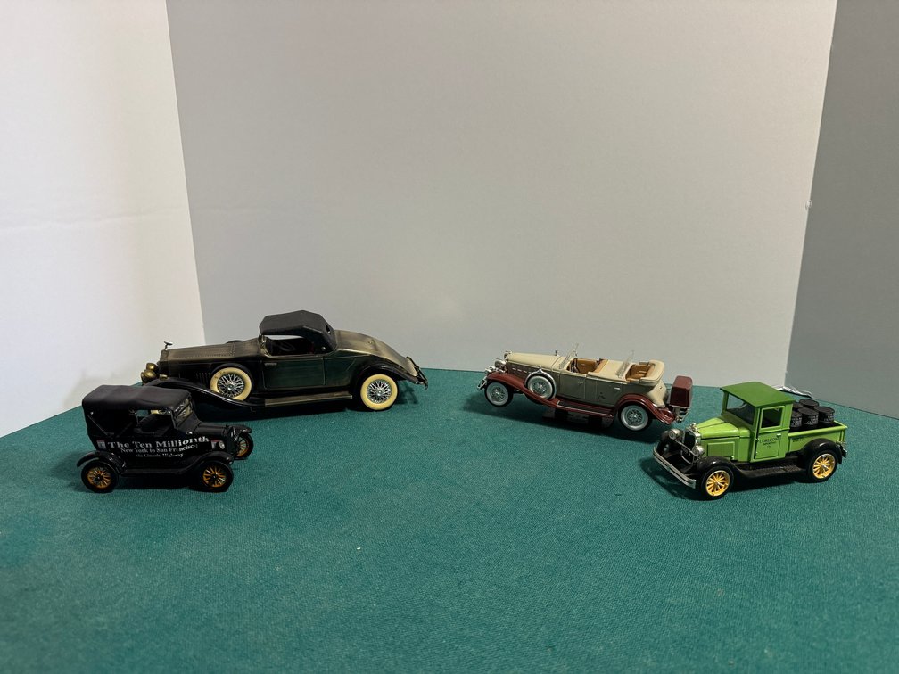 4 Die-Cast Model Vehicles
