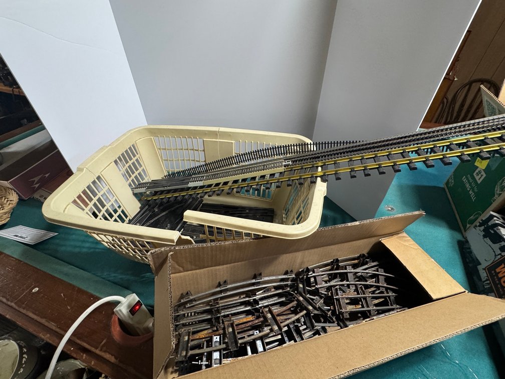 Model Train Tracks and Switches