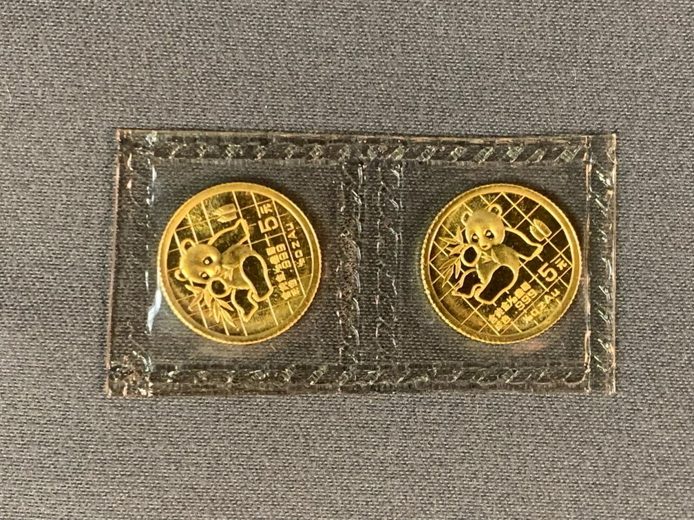 (2) 1989 Chinese 1/20oz Gold 5 Yuan