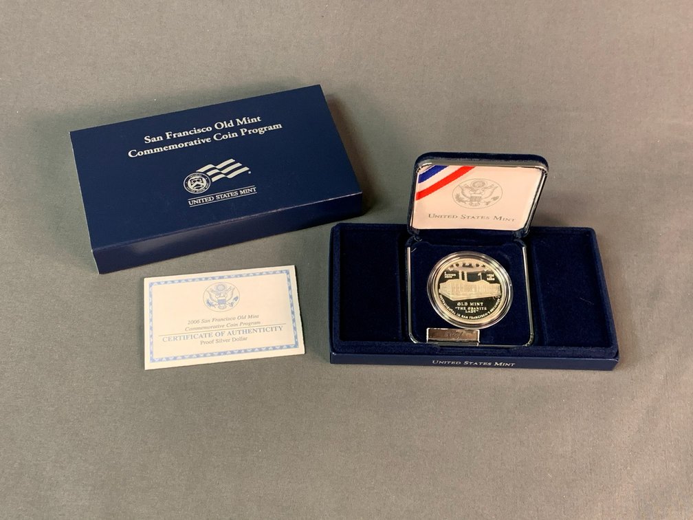 2006 San Francisco Old Mint Commemorative Silver Dollar