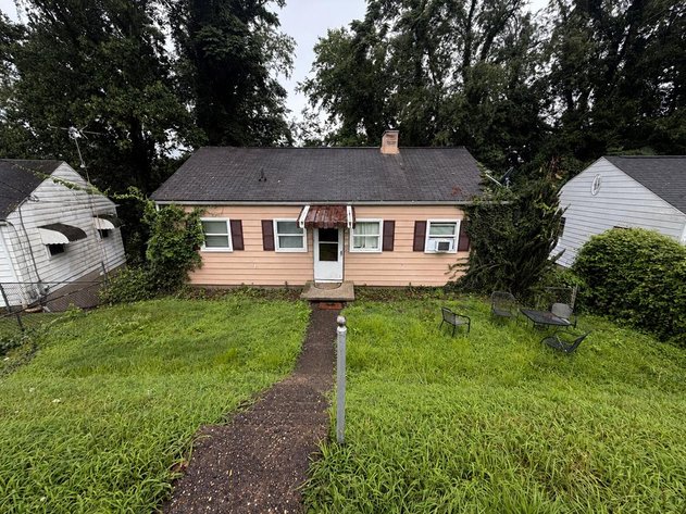 Image for Income Generating 3 Bedroom in Charleston