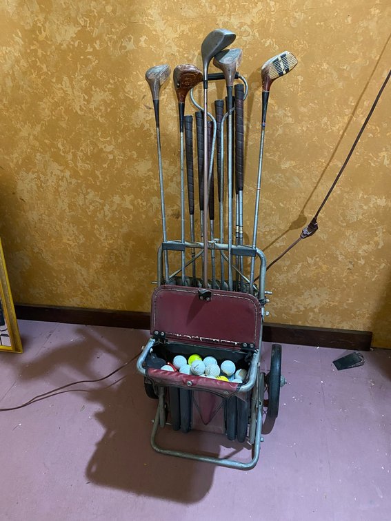 Vintage Park Ridge deluxe golf caddie with vintage golf clubs