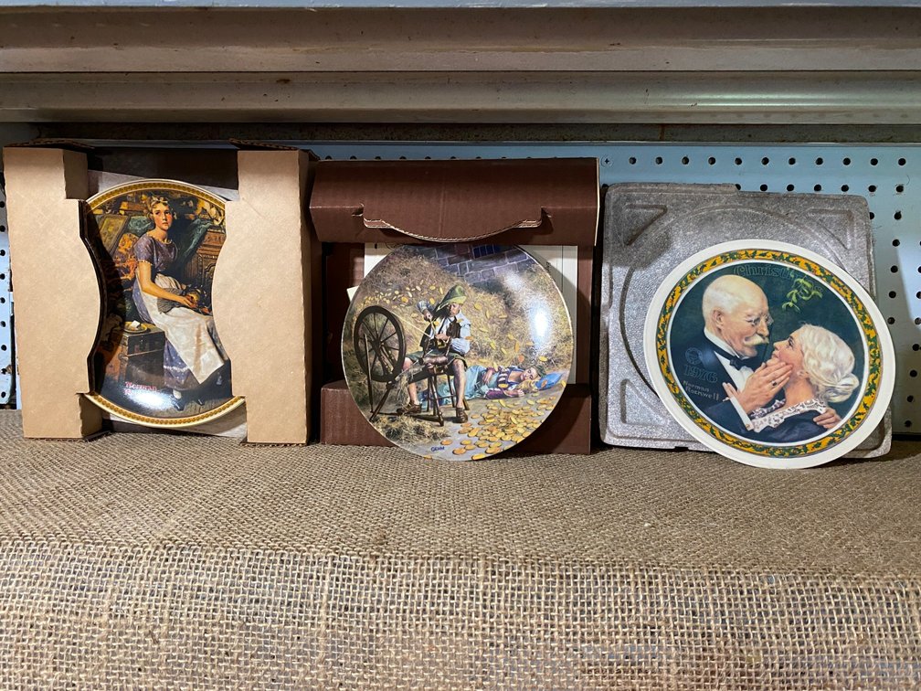 Collector's plates