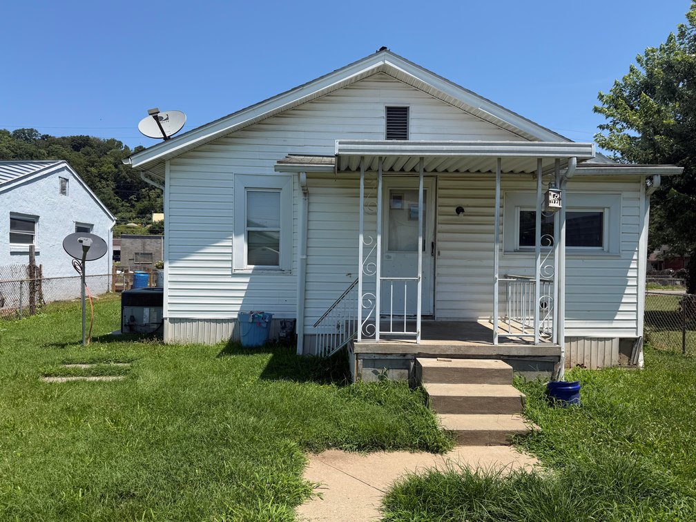 Image for Investment Opportunity: 2 Bedroom in Charleston