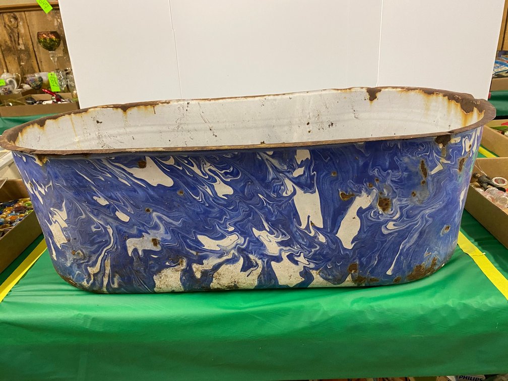 Enamel Broiler in Blue and White Swirl