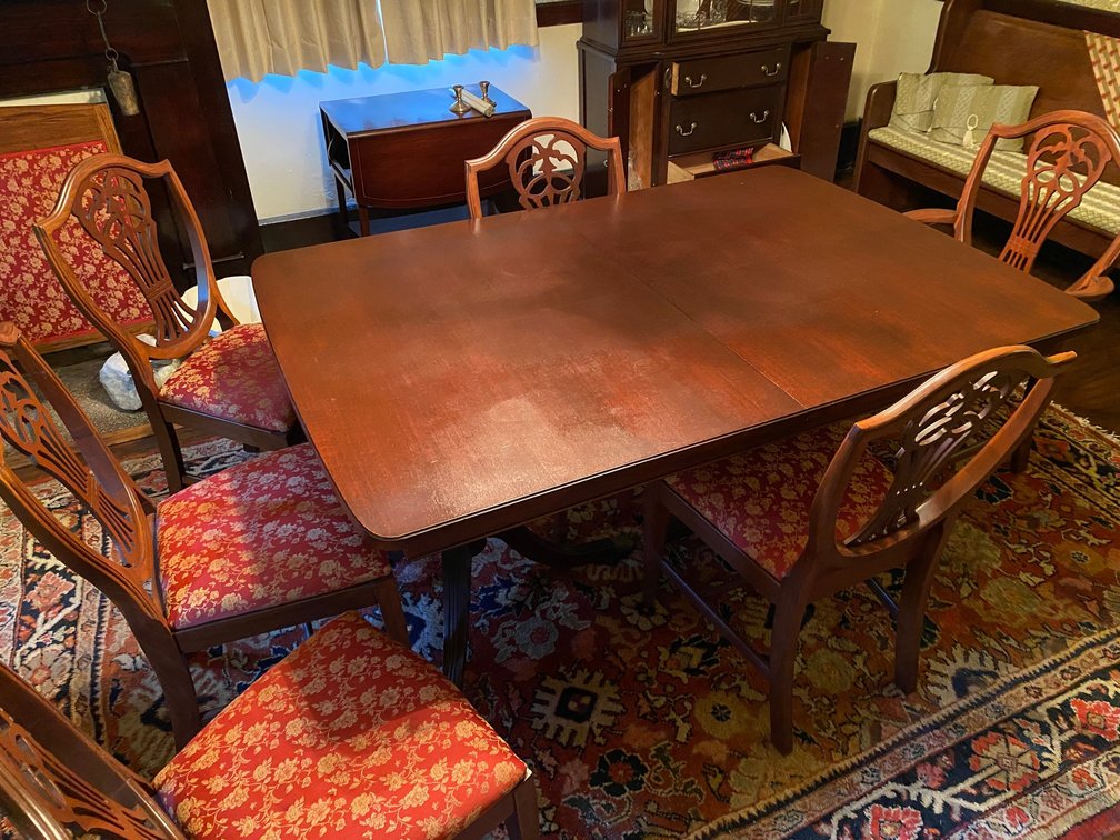 Dining Room Table, 6 Chairs,1-Chair is Arm Chair