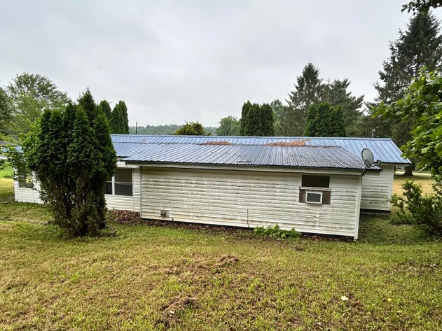 Image for Manufactured Home on an Acre in Morgantown