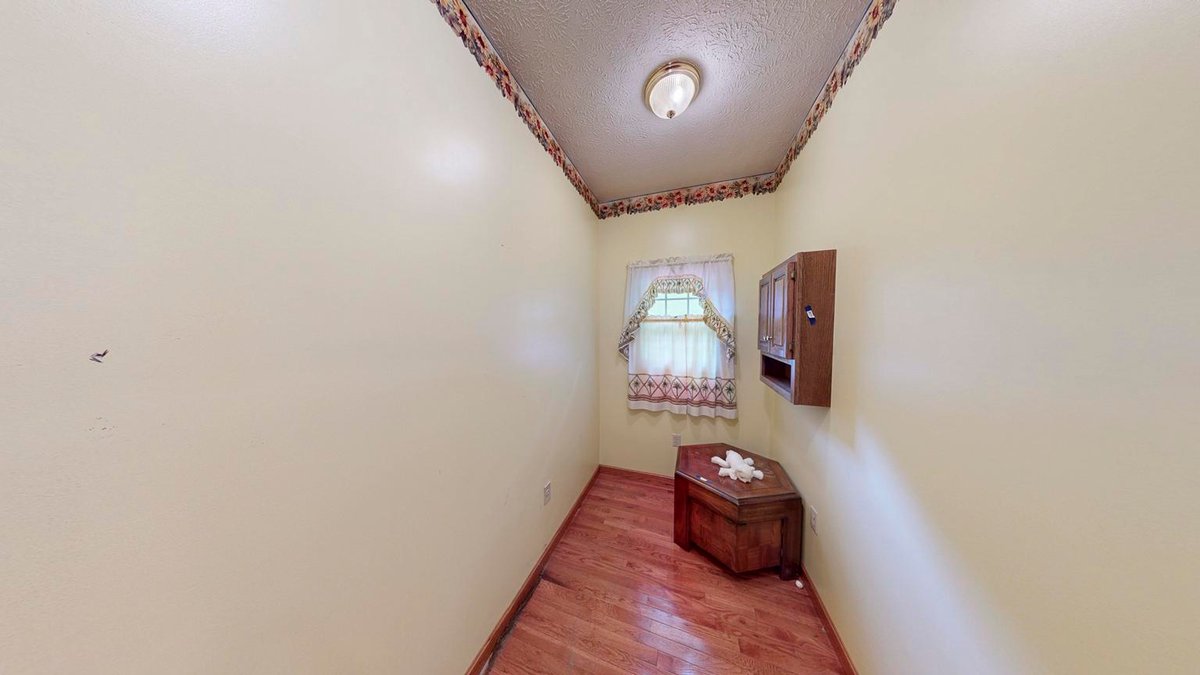 Image for Elegant 6 Bedroom Brick Estate Offering Luxury & Privacy on 20 Acres