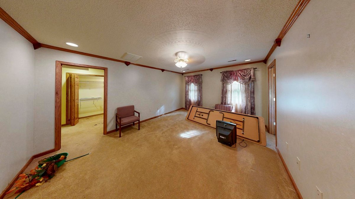 Image for Elegant 6 Bedroom Brick Estate Offering Luxury & Privacy on 20 Acres