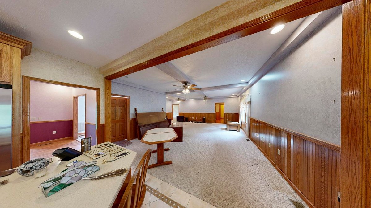 Image for Elegant 6 Bedroom Brick Estate Offering Luxury & Privacy on 20 Acres