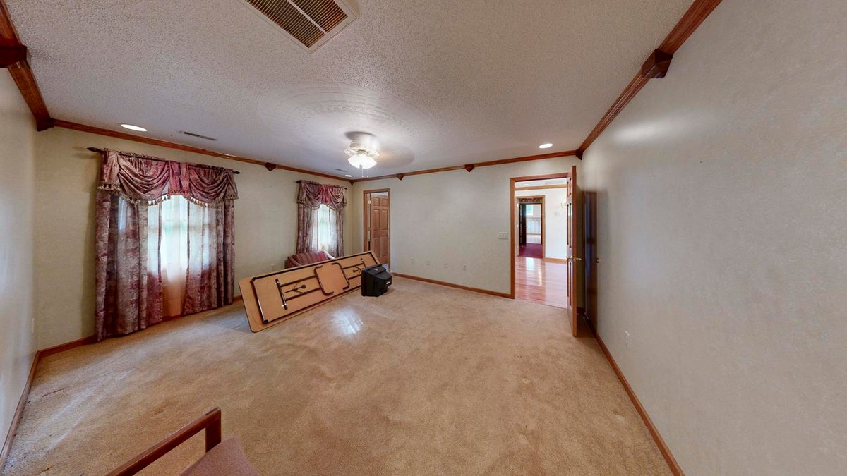 Image for Elegant 6 Bedroom Brick Estate Offering Luxury & Privacy on 20 Acres