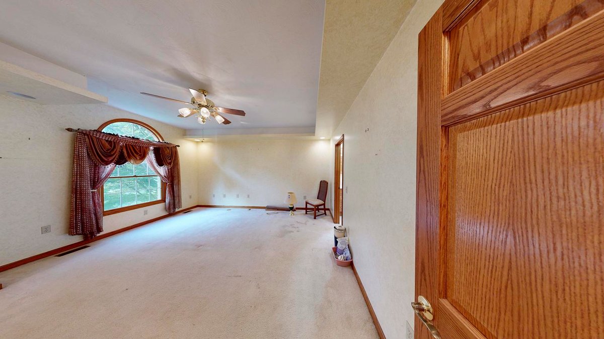 Image for Elegant 6 Bedroom Brick Estate Offering Luxury & Privacy on 20 Acres