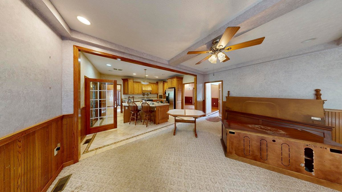 Image for Elegant 6 Bedroom Brick Estate Offering Luxury & Privacy on 20 Acres