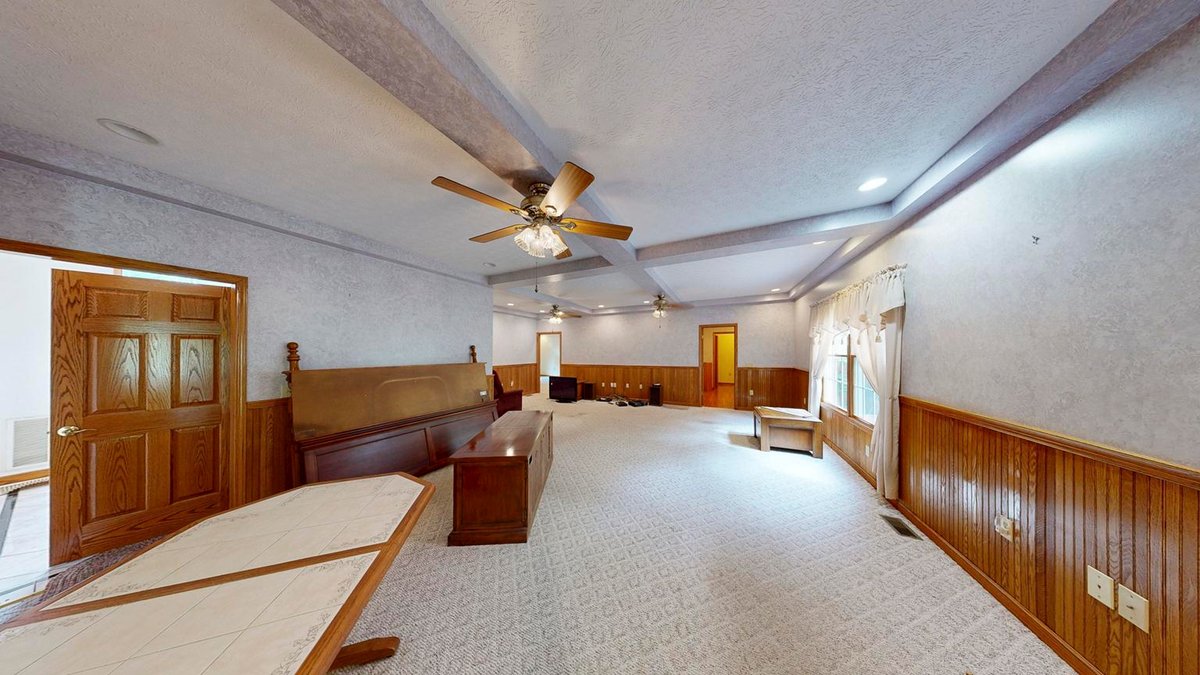 Image for Elegant 6 Bedroom Brick Estate Offering Luxury & Privacy on 20 Acres