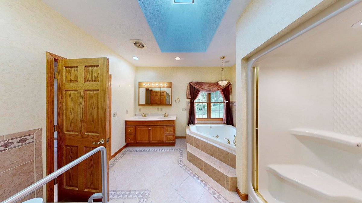 Image for Elegant 6 Bedroom Brick Estate Offering Luxury & Privacy on 20 Acres