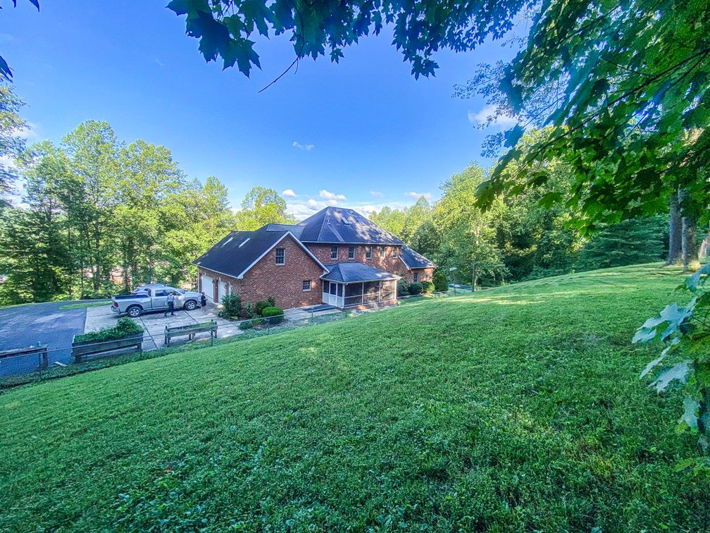 Image for Elegant 6 Bedroom Brick Estate Offering Luxury & Privacy on 20 Acres