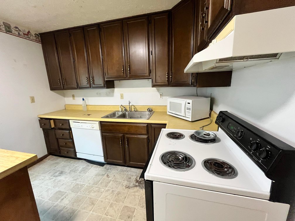 Image for SOLD $77,000 - 2 Bedroom Townhome in St. Albans with River Views