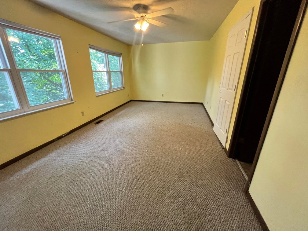 Image for SOLD $77,000 - 2 Bedroom Townhome in St. Albans with River Views