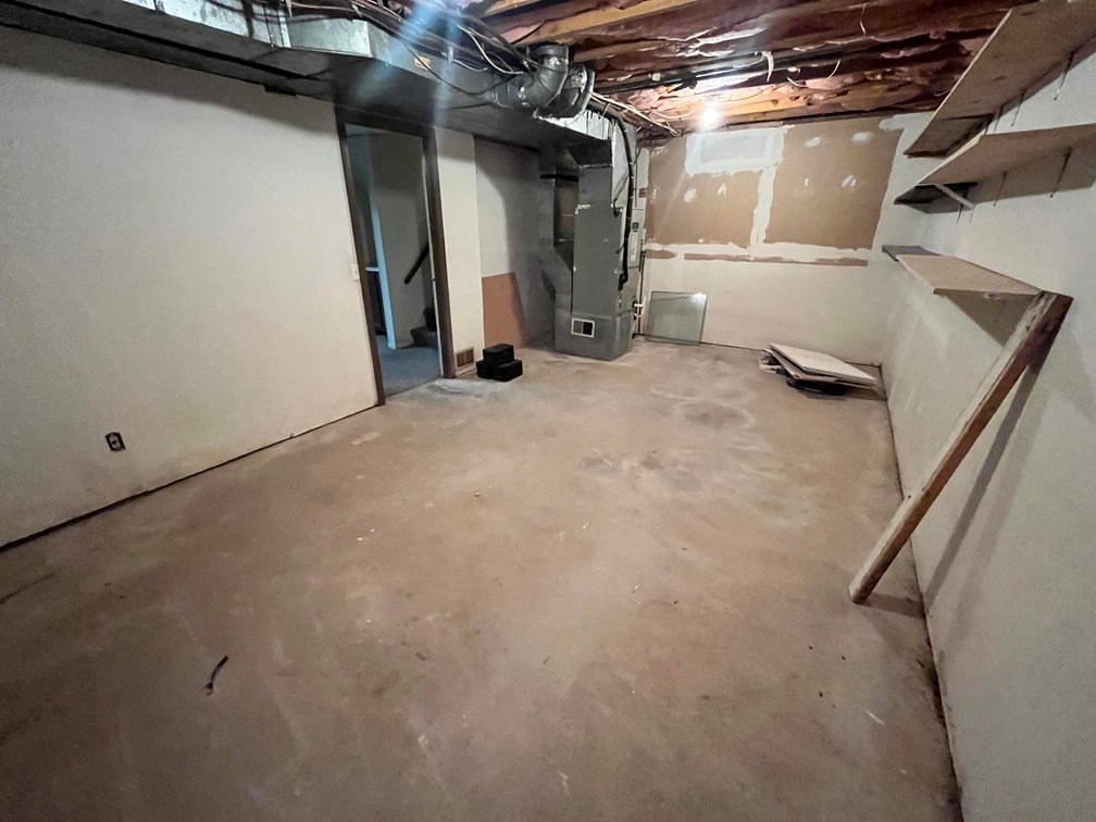 Image for SOLD $77,000 - 2 Bedroom Townhome in St. Albans with River Views