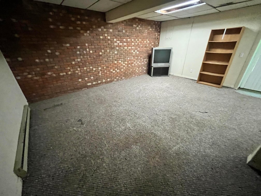Image for SOLD $77,000 - 2 Bedroom Townhome in St. Albans with River Views